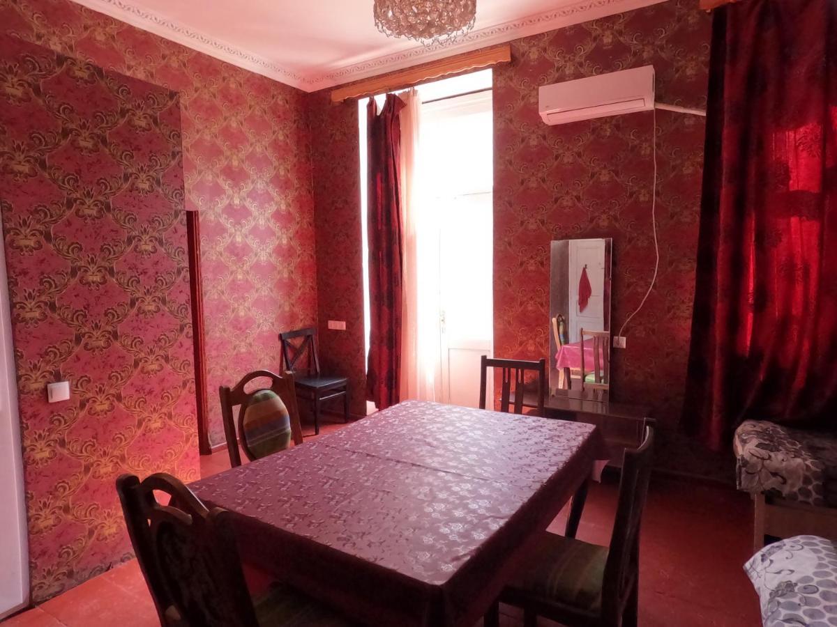 Sabir'S Apartment Old Town Tbilissi Extérieur photo